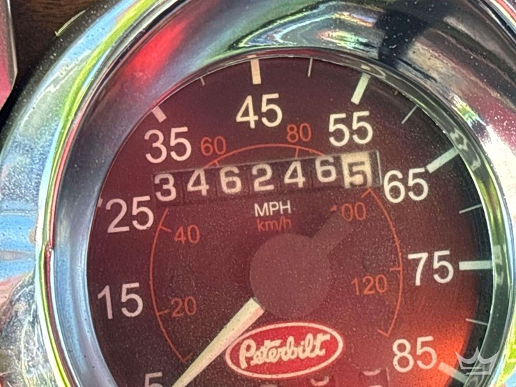 2000-peterbilt-378-image-6