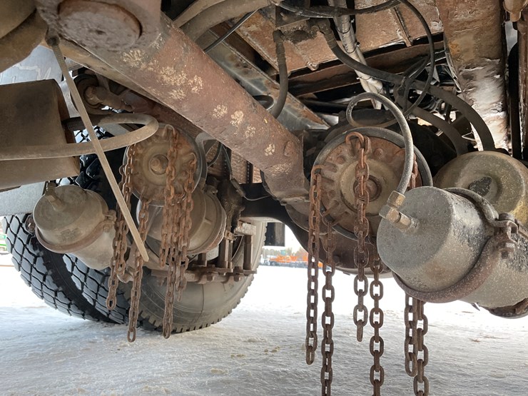 2007-international-7400-image-26