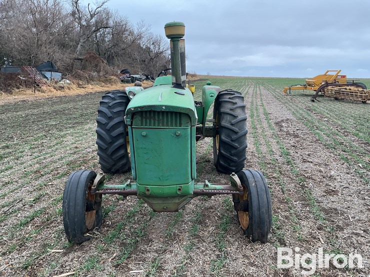 1961-john-deere-3010-image-2