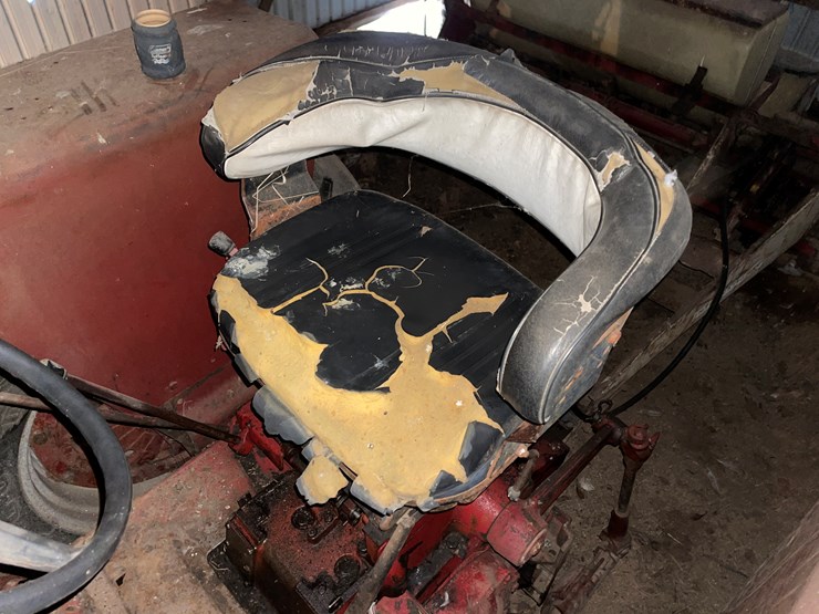 #214-•-1968-farmall-806d-tractor-(rib-lake,-wi)-image-16