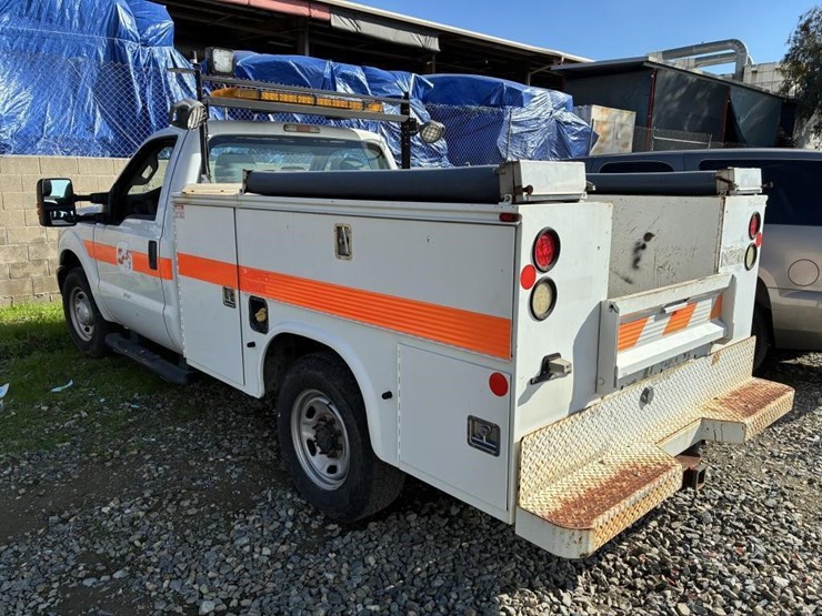 2014-ford-f250-image-4