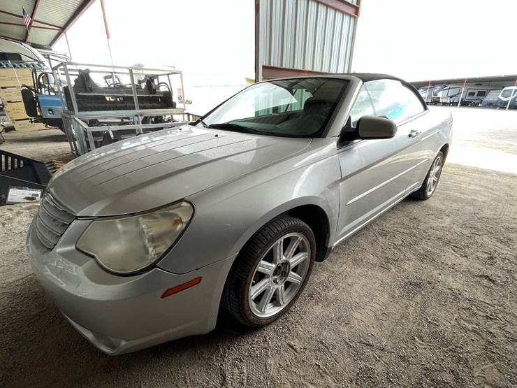 #108-•-2008-chrysler-sebring-(nm-title-in-delay)-image-1