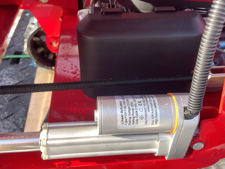 #178-•-remote-controlled-lawn-mower-(mosinee,-wi)-image-10