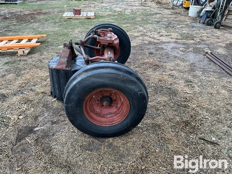 international-806-image-8