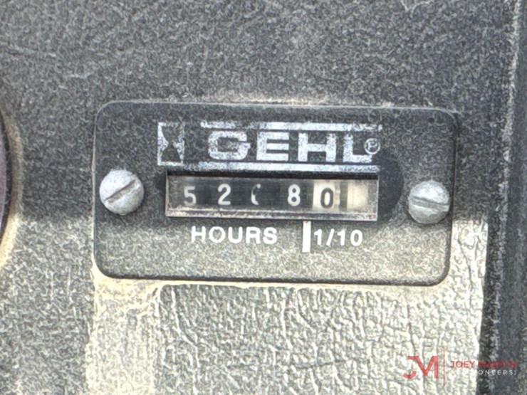 gehl-883-image-20