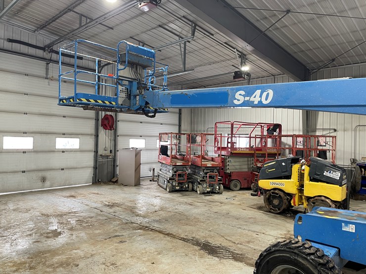 2014-genie-s40-image-36