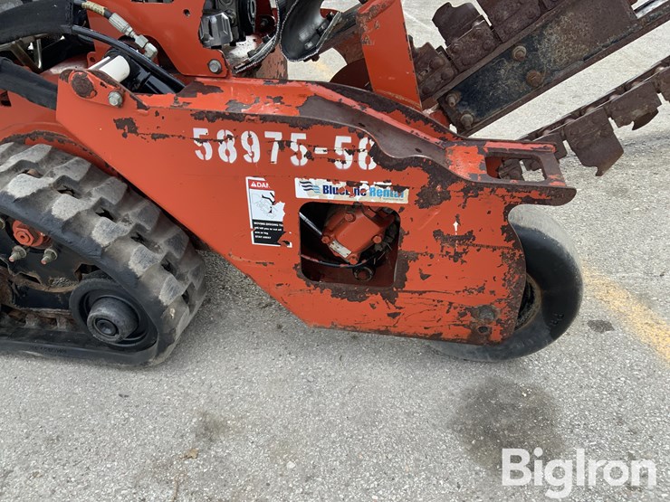2012-ditch-witch-rt12-image-13