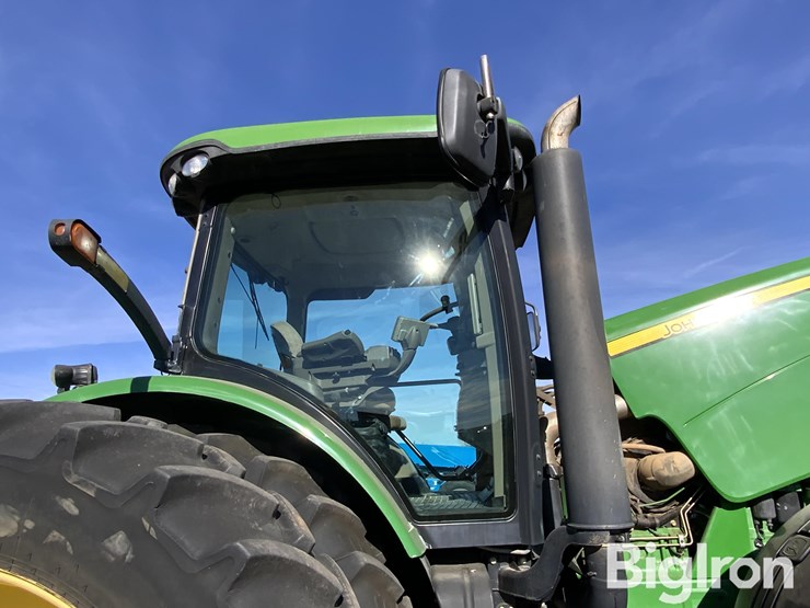 2010-john-deere-8320r-image-15