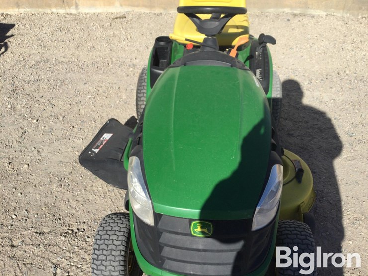 2018-john-deere-e110-image-12