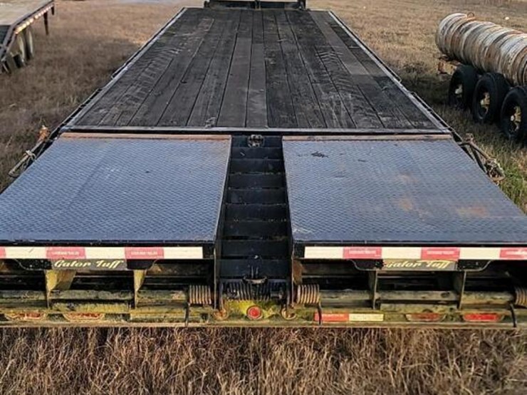 2018-gator-32'-gooseneck-trailer,-s/n-4z1gf3022js045055:-gator-tuff-ramps-image-6