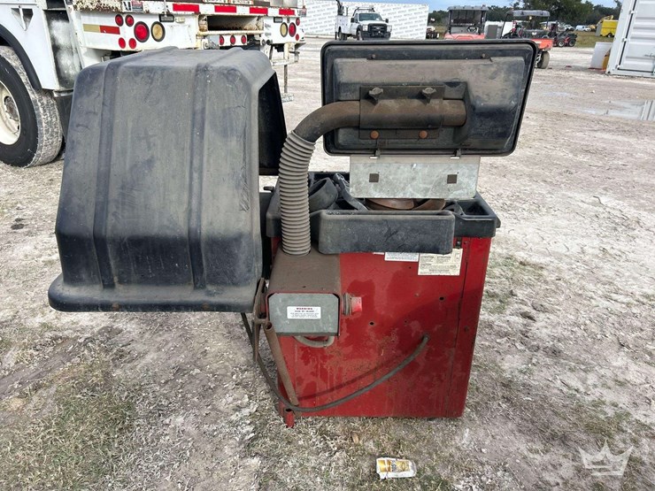 coats-1055-direct-drive-wheel-balancer-machine-image-10