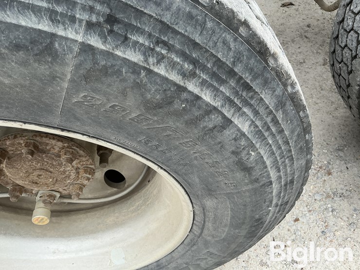 2016-mack-pinnacle-cxu613-image-20