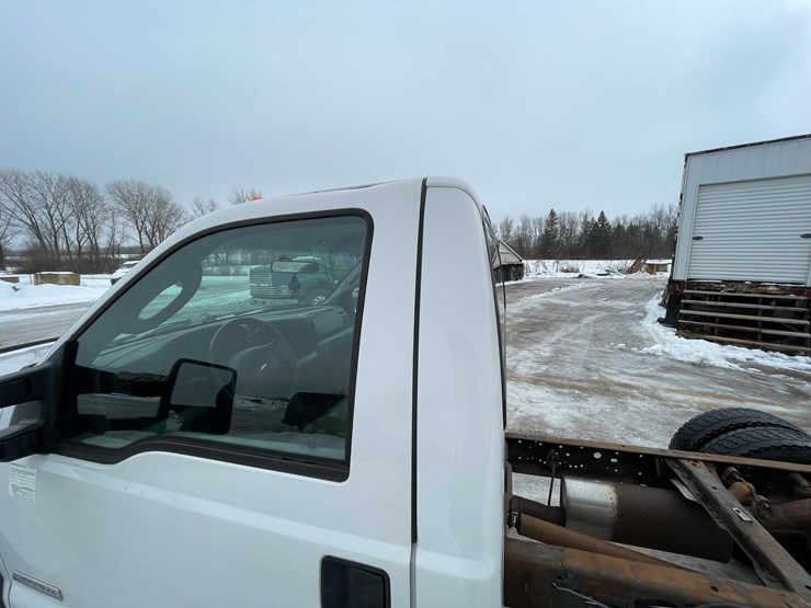 2006-ford-f550-xl-image-41