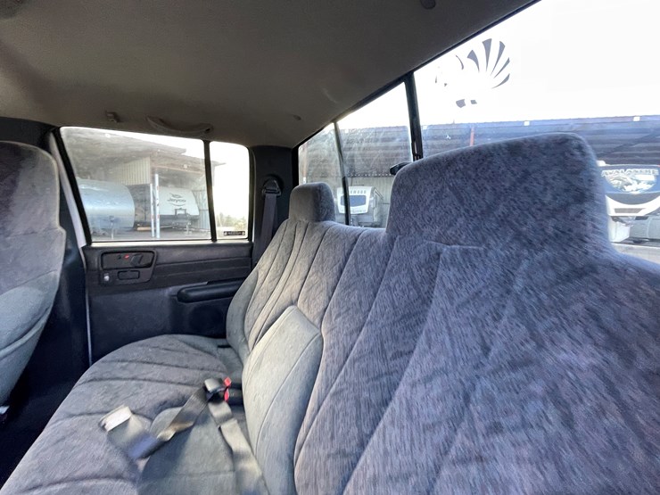 2002-chevrolet-s10-image-20