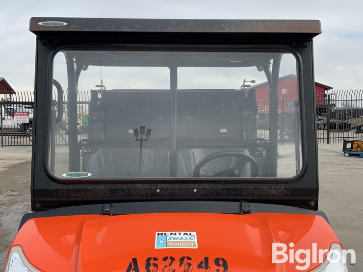 2023-kubota-rtvx1140-image-10