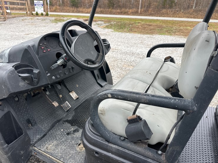 club-car-carryall-1700-image-6