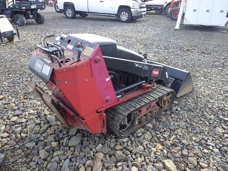 2014-toro-dingo-tx-525-skid-steer-tracked-loader-image-5