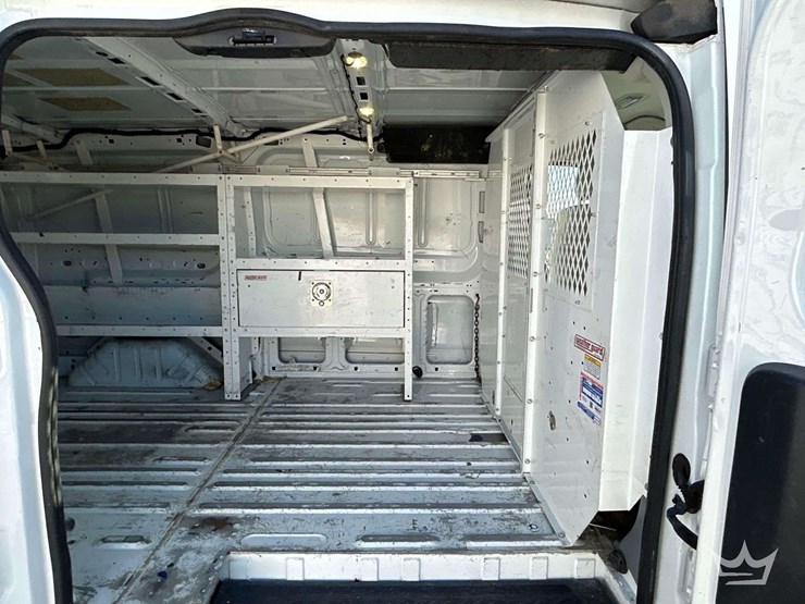 2017-ford-transit-image-22