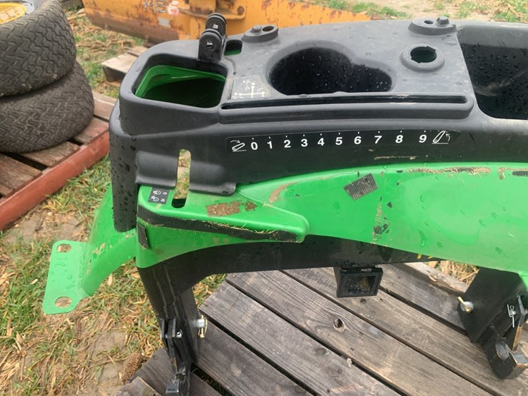 john-deere-1023e-image-4