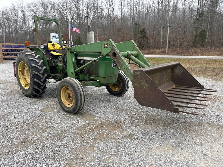 john-deere-2240-image-4