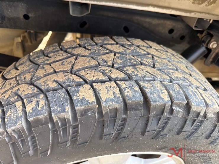 2014-ford-f150-xlt-image-11