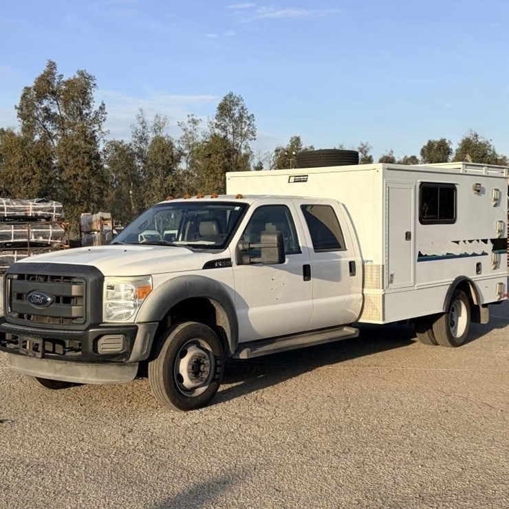2012 FORD F550