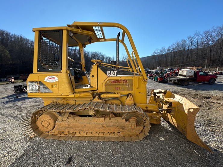 caterpillar-d3g-xl-image-5