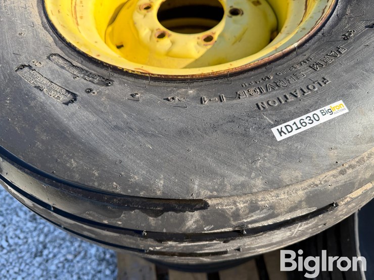 11l-15-tires-&-6-bolt-rims-image-16