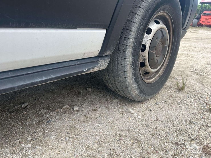 2015-ford-transit-image-20