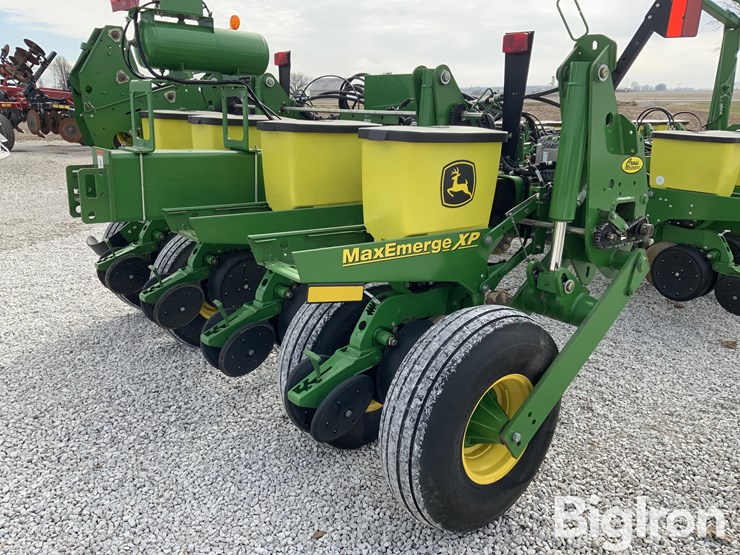 2013-john-deere-1770nt-image-20