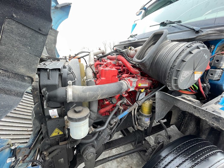 2014-international-prostar-image-63