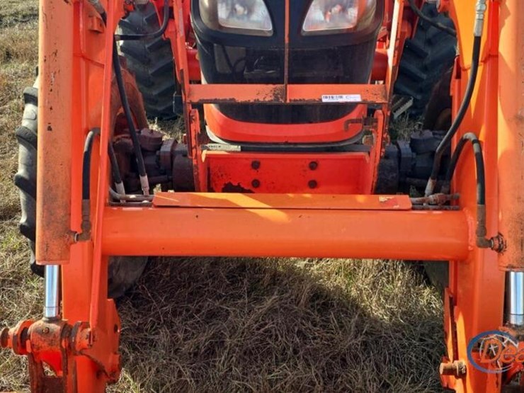 2015-kubota-la1154-image-35