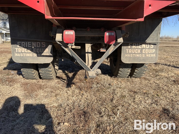 1975-ford-c600-image-20