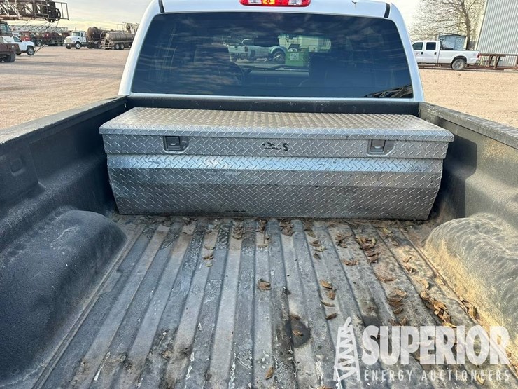 2014-chevrolet-2500-image-5