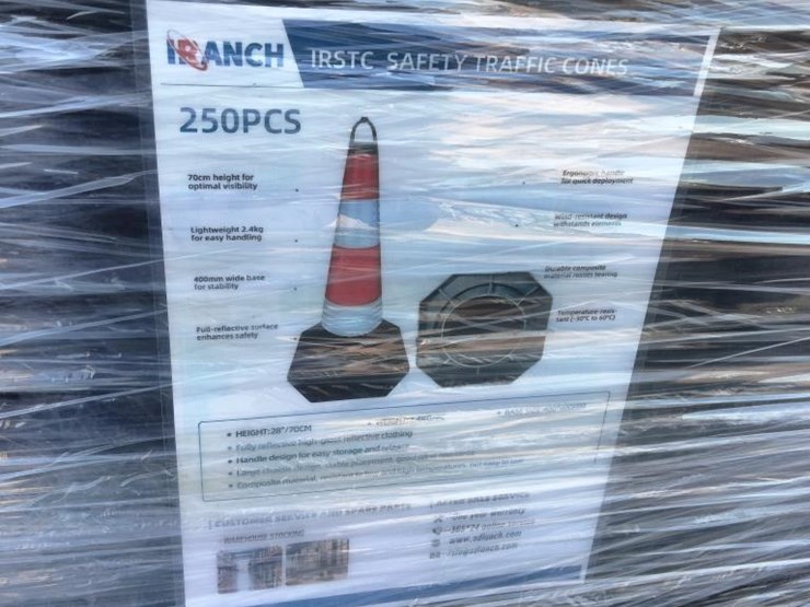 #124-•-(250)-safety-traffic-cones-(irstc)-image-2