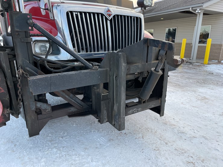 2007-international-7400-image-9