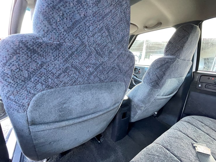 2002-chevrolet-s10-image-22