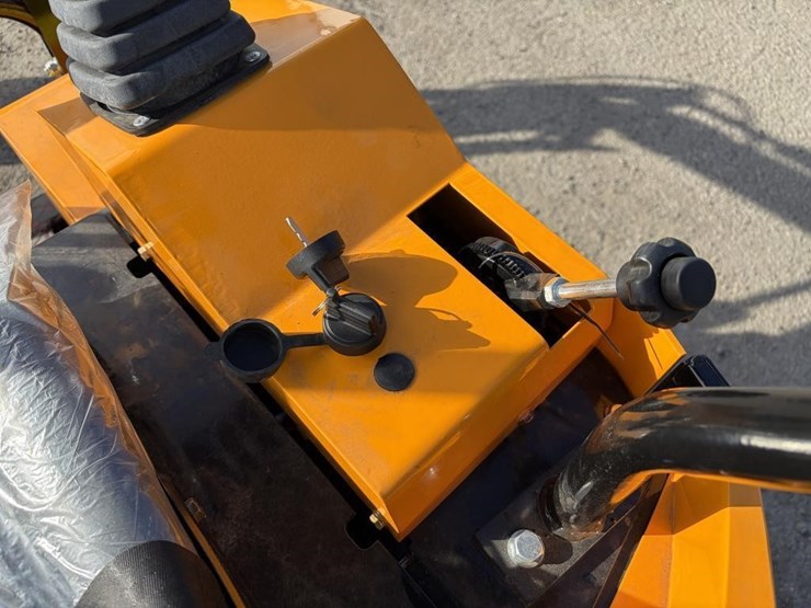 2025-vicsec-vc15-excavator-image-19