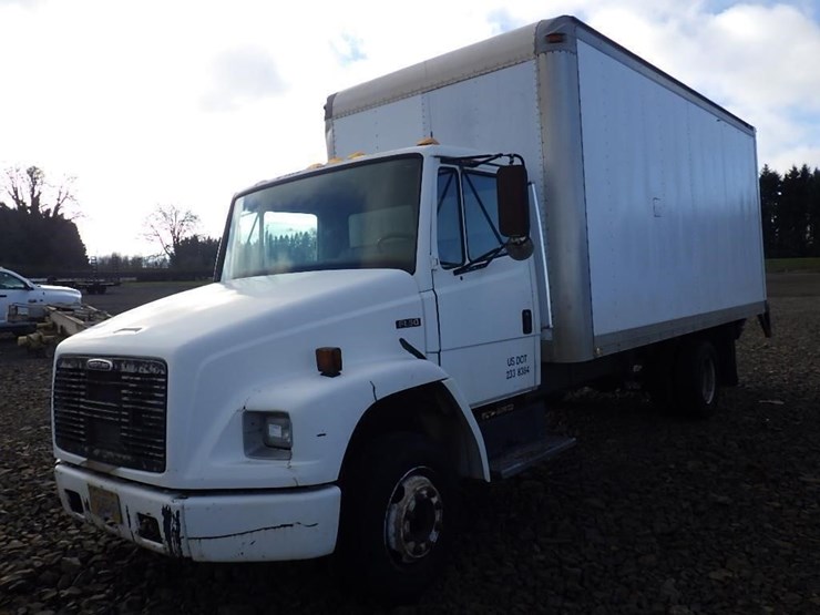 2000-freightliner-fl50-image-1
