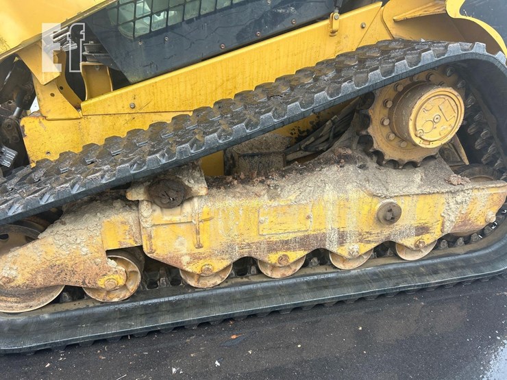 2011-caterpillar-299c-image-10