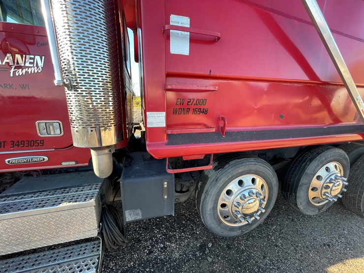 #312-•-2003-freightliner-dump-truck-(has-wi-title)-(denmark,-wi)-image-37