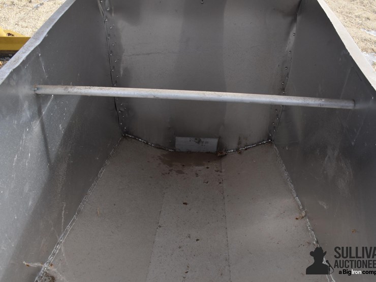 livestock-feeder-image-8