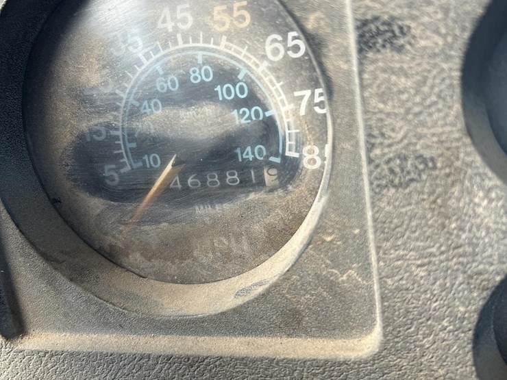 1984-international-s2200-image-26