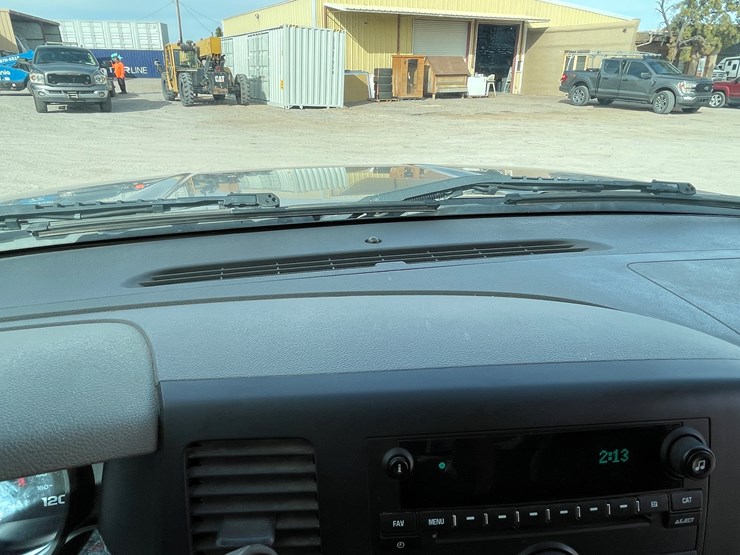 #104-•-2012-chevy-silverado-(salvaged-nm-title)-image-76