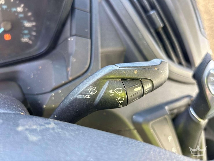 2017-ford-transit-image-15