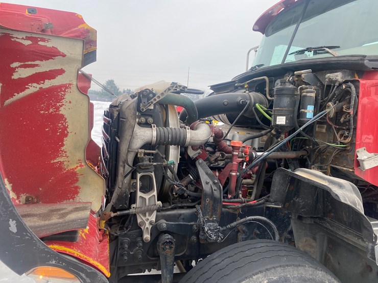 #302-•-2009-mack-gu713-semi-tractor-(has-wi-title)-(mosinee,-wi)-image-109