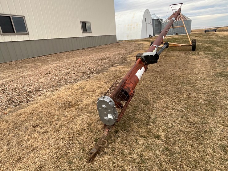 hutchinson-auger-image-2