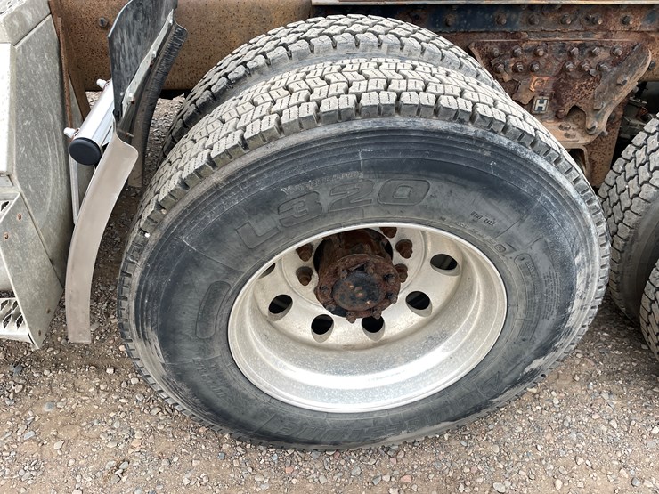 2003-kenworth-t800-image-10