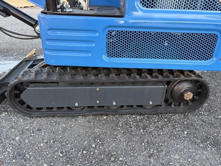 kubota-excavator-image-11