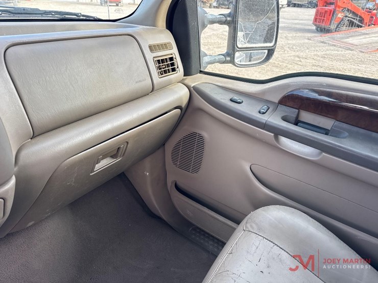 2004-ford-f250-image-29